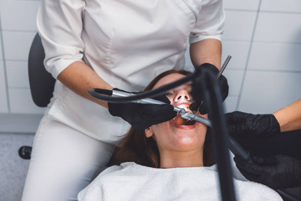 Best Emergency Tooth Extraction in Plafield, IN